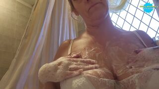 Wet bra and soapy tits - 4 image