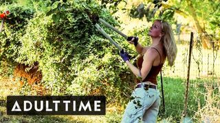 Horny MILF Serene Siren Cheats on Husband While he's Away