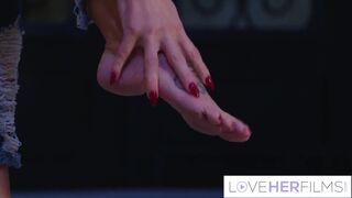 Horny MILF Wants a Threesome