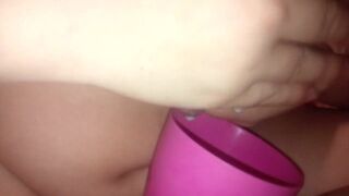 Inexperienced mom pours milk from boobs into a cup - 13 image