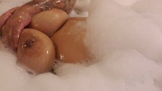 Bubbles and titties... - 1 image