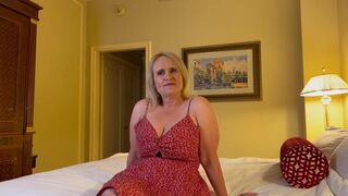 Casting Curvy: Thick Married mother I'd like to fuck Bonks During Try-Out - 3 image