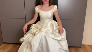 Hot bride for cuckold husband! - 4 image
