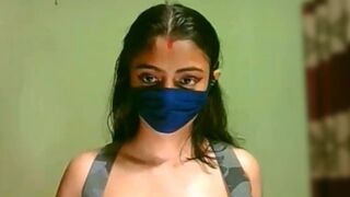 Desi hot girl live cam show natural boobs massage - 2 image