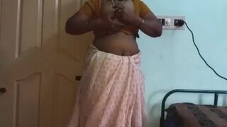 Hot Mallu Aunty Nude Selfie And Fingering For father in law - 6 image