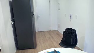 SUZY TOOK A CAKE AND ENDED MASTURBING