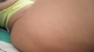 THE SCHOOLGIRL GETS UP AND MASTURBATES WITH HER PUSSY ALREADY WET AND WITH MULTIPLE ORGASMS - 8 image