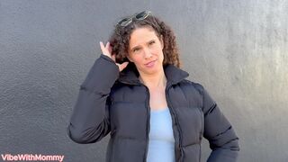 Inappropriate Stepmom On Vacation Fucks Around Town