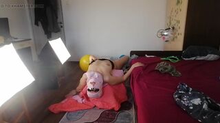Amateur wife crazy dance in the house naked. Hot wife cuts off her clothes. - 10 image