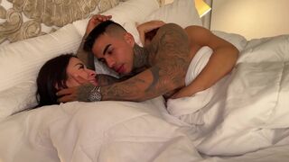 Neighbor! Can I stay with you and your husband? I forgot my keys! Silvana Lee and Christian Chaux - 3 image
