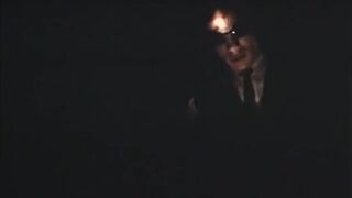 Guy fucks mature brunette's twat - 1 image