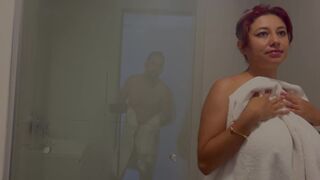 Letzy Lizz & Andres Acosta get kinky in a steamy Mexican shower