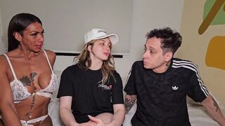 Vanemilfit & Keilabassi77 take turns fucking skinny dude with a wet pussy & giving him a messy facial - 3 image