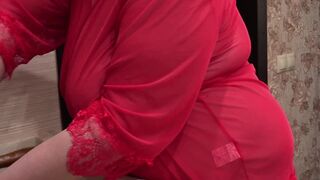 Milf Big Tits gets down and dirty with her chubby and saggy tits behind the scenes - 3 image