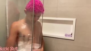 Suzie Slut can't resist boss's son's mature butt and deep throat skills - 4 image