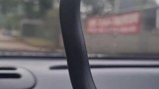 Bianca Naldy & Jhonny Hot1 get their wet holes drilled in a hot MILF car ride - 6 image