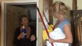 Banging Housemaid When Step Mama Is Away - 3 image