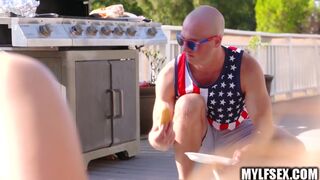 Busty MILF Richelle Ryans in July 4 Bikini Gets a Big Dick Served to her on a BBQ Bun and Fucks - 2 image