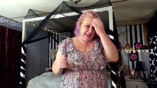 THICK MILF Pissing Outside Dancing Teasing - 5 image