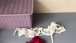 I catch my stepfather exposed and I acquire a large surprise, wow!